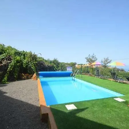 Chalet Sombrero Pico F El Paso